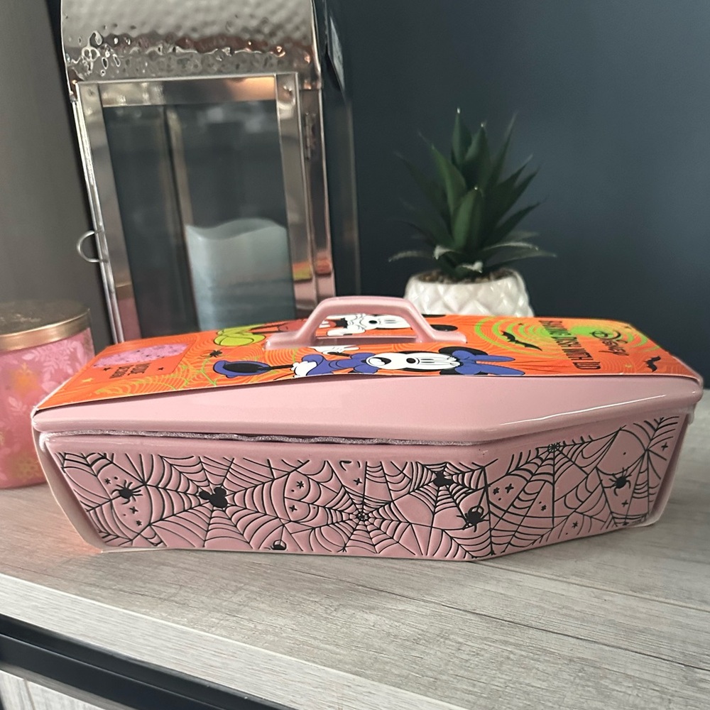 Halloween Disney Minnie and Mickey Coffin Baking Dish NEW